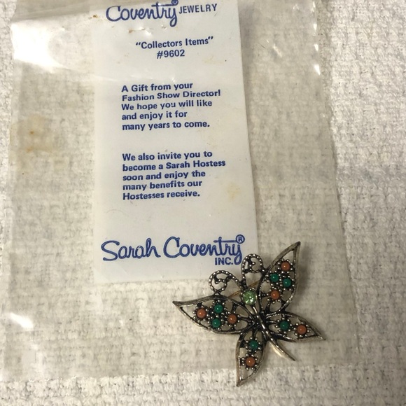 Vintage Sarah Coventry "WINGS OF FASHION" Butterfly Pin/Brooch  1974 M13 - Picture 5 of 6